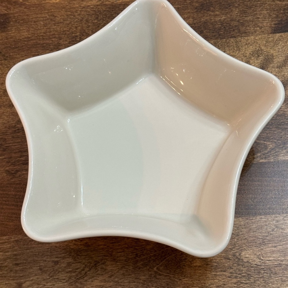 Retired Longaberger Woven Traditions Ivory Large Star Dish - Picture 3 of 4
